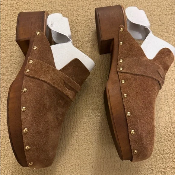 NWT DESIGNED made in Italy suede wood brown clogs - Picture 2 of 7